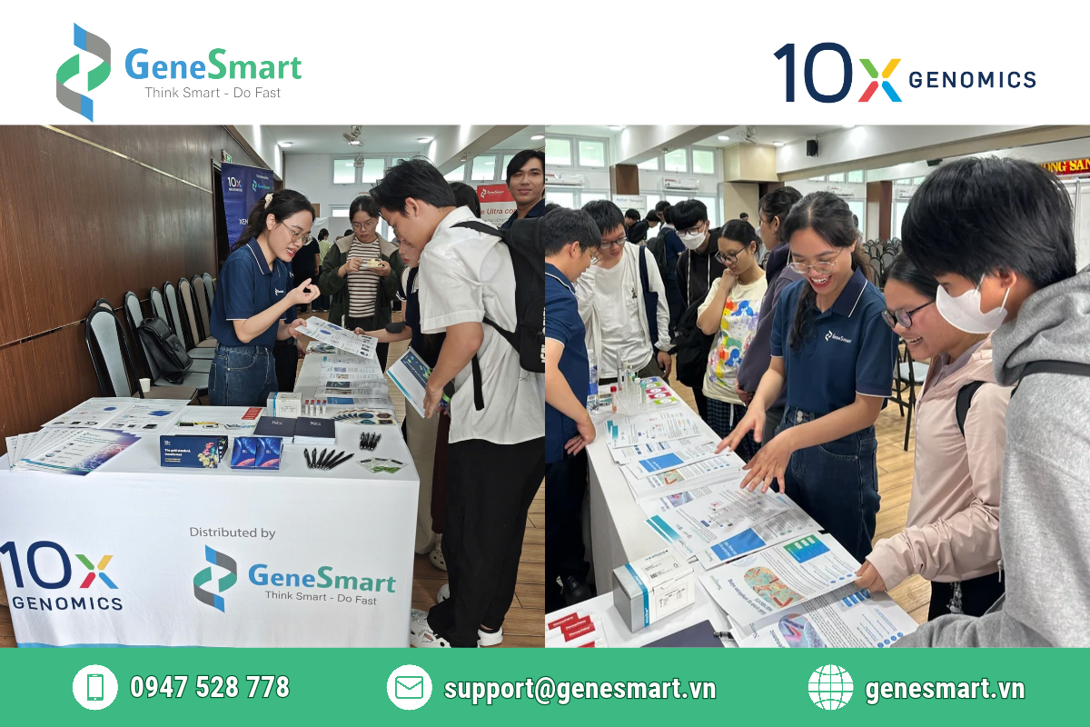 Figure 4. Visitors explore 10x Genomics spatial multiomics technologies at the GeneSmart exhibition booth.